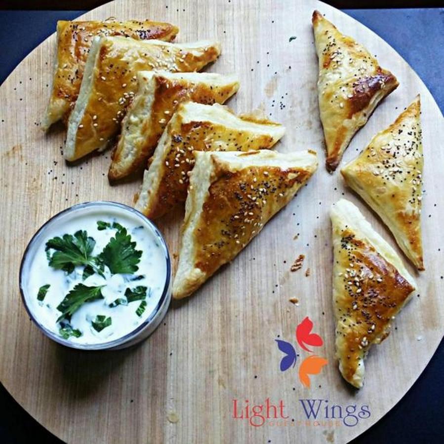 Light Wings Family Guesthouse Ереван Экстерьер фото